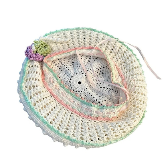 Vintage White Cotton Crochet Béret Floral Detail Ribbon Coquette - Picture 3 of 6